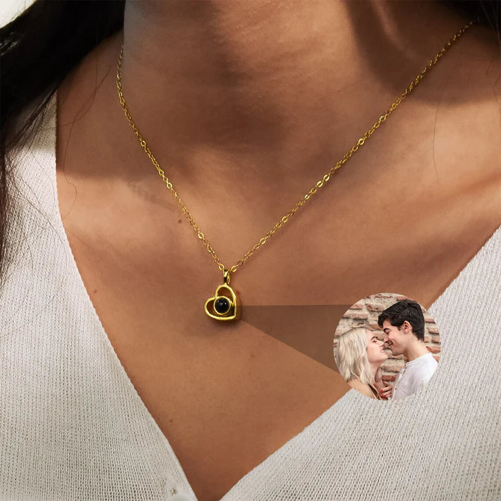 Estuche Rosa Eterna – Collar Corazón con Foto Personalizada